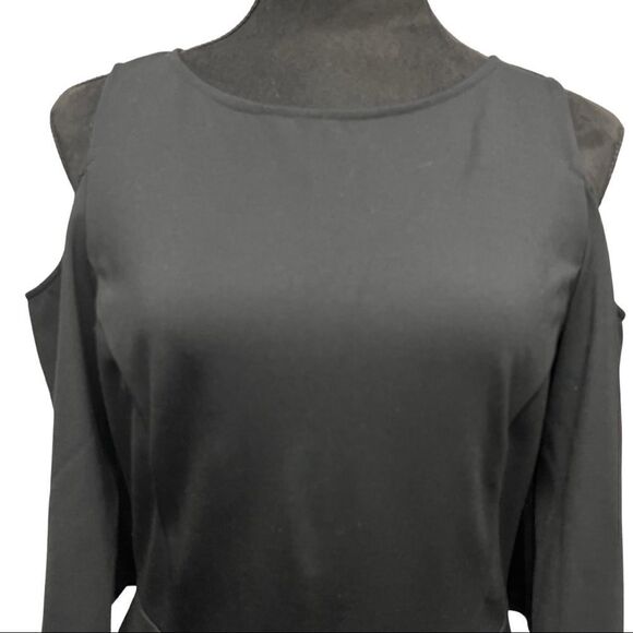 Charles Henry Black Short Sleeve Dress - Picture 4 of 7